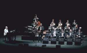 THE WORLD FAMOUS GLENN MILLER ORCHESTRA DIRECTED BY WIL SALDEN