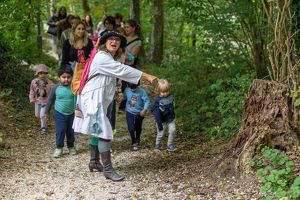 "ZWERGENSAFARI" - Theaterfestival Luaga und Losna