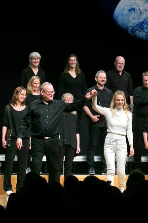 Chorkonzert & Poetry-Slam: Stimmen für unsere Erde