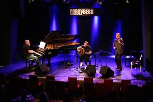 Trio MIT - Music In Touch - Andreas Schreiber – Violine, Orwa Saleh – Oud und Christoph Cech – Klavier
