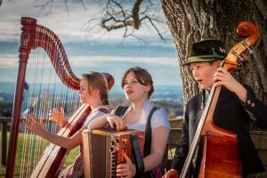 SichtBAR jung - jung, frisch, schneidig - die musikalische Jugend erobert die B&uuml;hne!