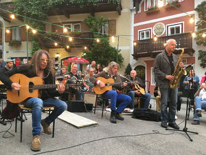 Gitarre & Gesangs Workshops mit Harri Stojka